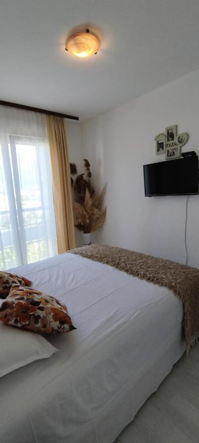 Royal Apartment Бар Екстериор снимка
